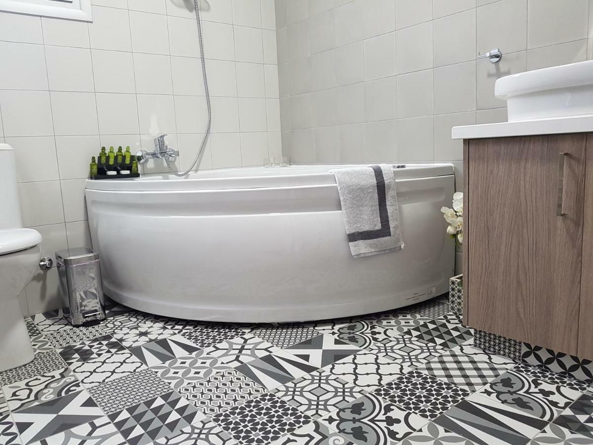 Evmelia Kakopetria Suites Ngoại thất bức ảnh