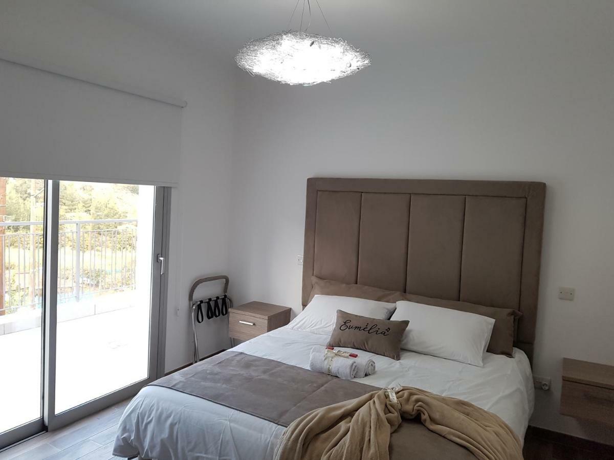 Evmelia Kakopetria Suites Ngoại thất bức ảnh