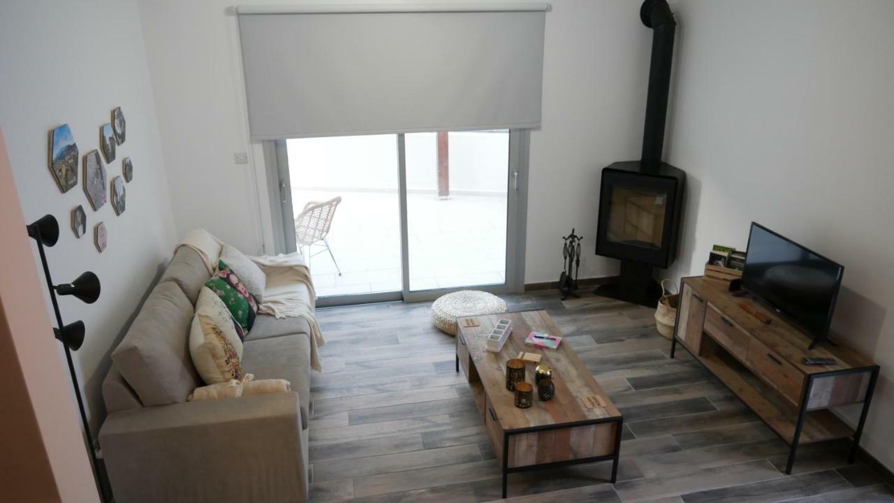 Evmelia Kakopetria Suites Ngoại thất bức ảnh